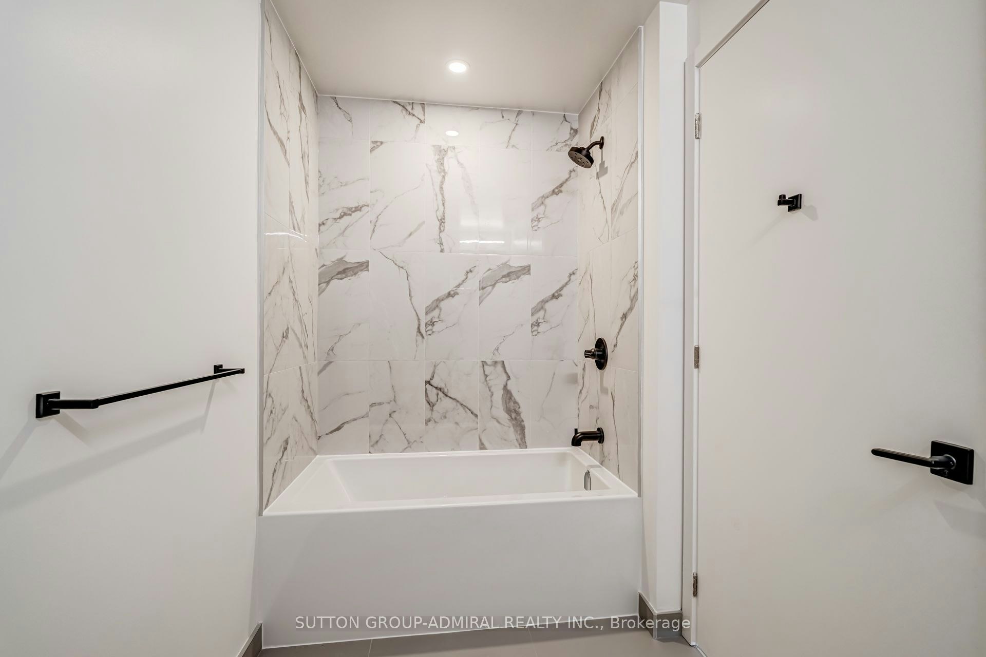 2610-1285 Dupont Street, Toronto, ON, M6H 0E3 - 28