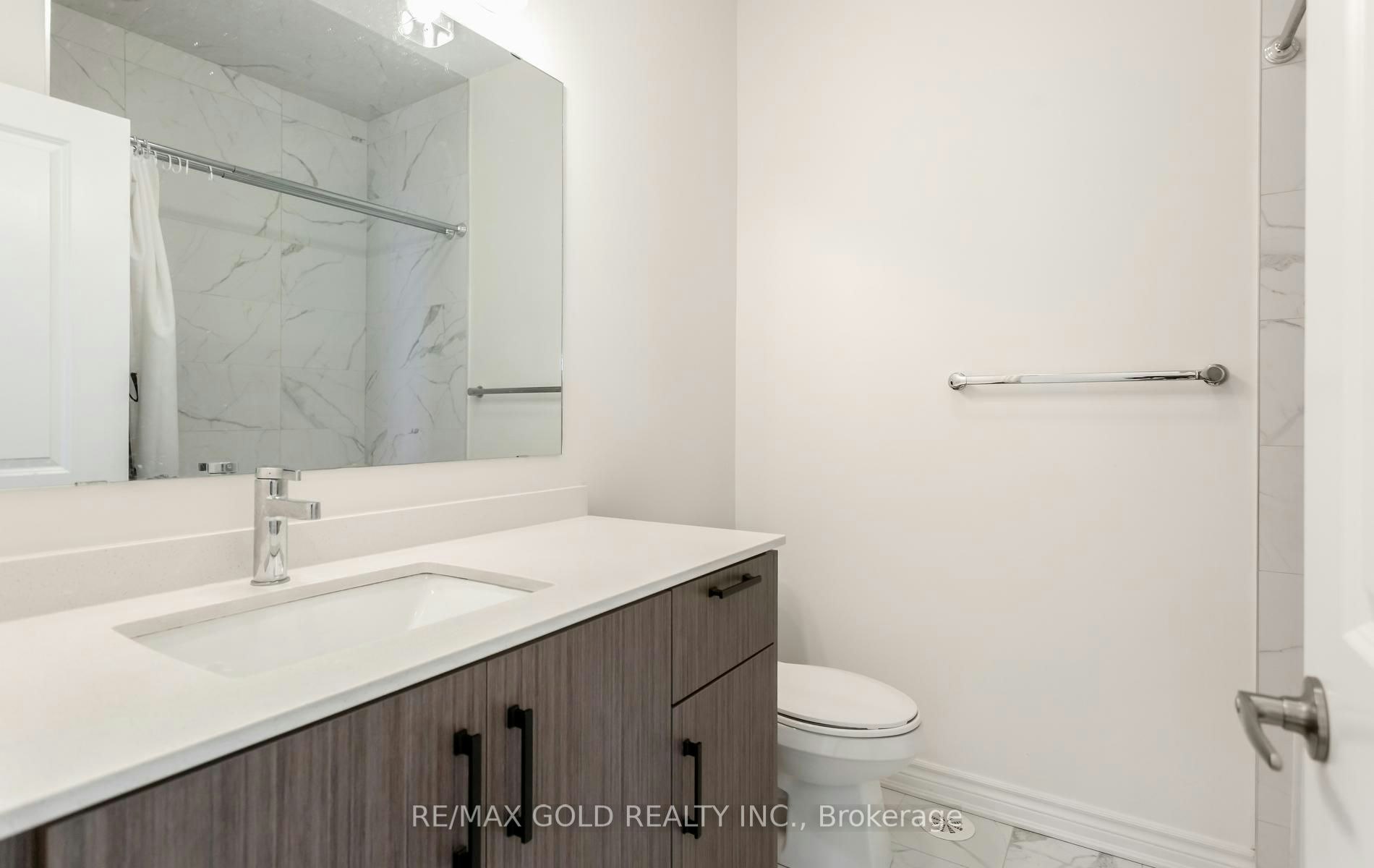 1260 Restivo Lane, Milton, ON, L9E 1J9 - 47