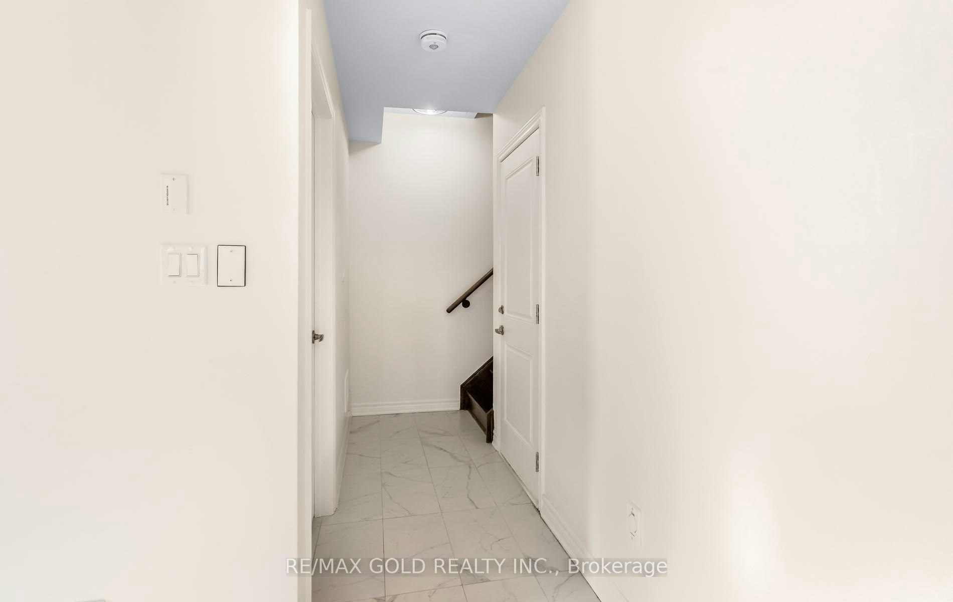1260 Restivo Lane, Milton, ON, L9E 1J9 - 14