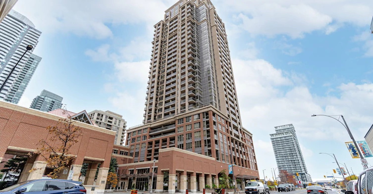 2109-4090 Living Arts Drive, Mississauga, ON, L5B 4M8