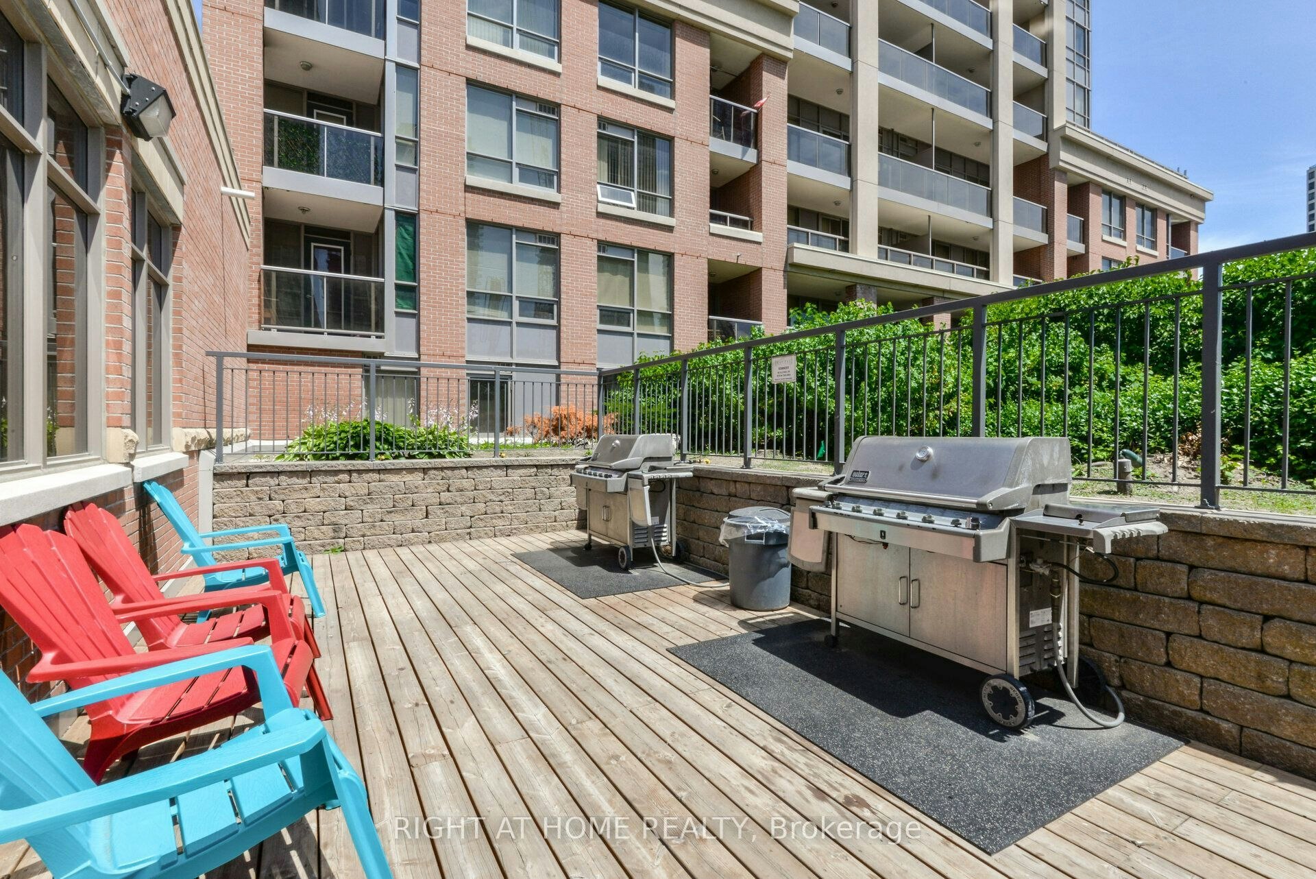 2109-4090 Living Arts Drive, Mississauga, ON, L5B 4M8 - 28