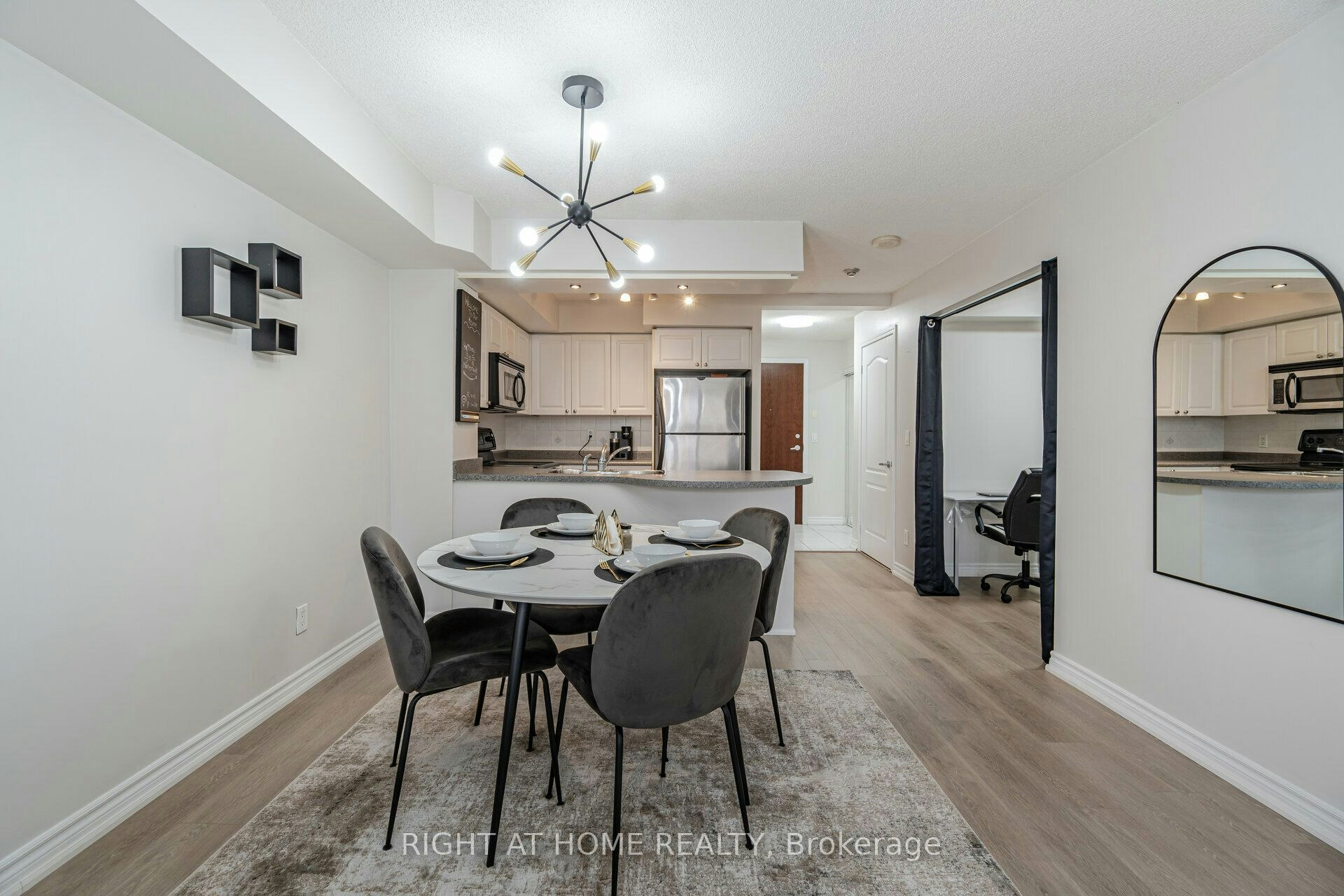 2109-4090 Living Arts Drive, Mississauga, ON, L5B 4M8 - 8
