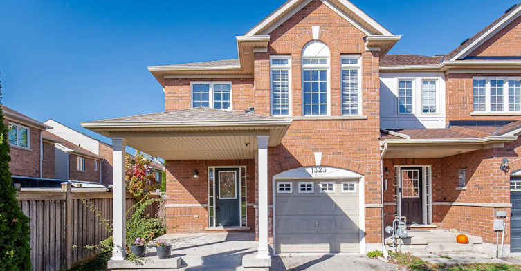 1323 Menefy Place, Milton, ON, L9T 7E2