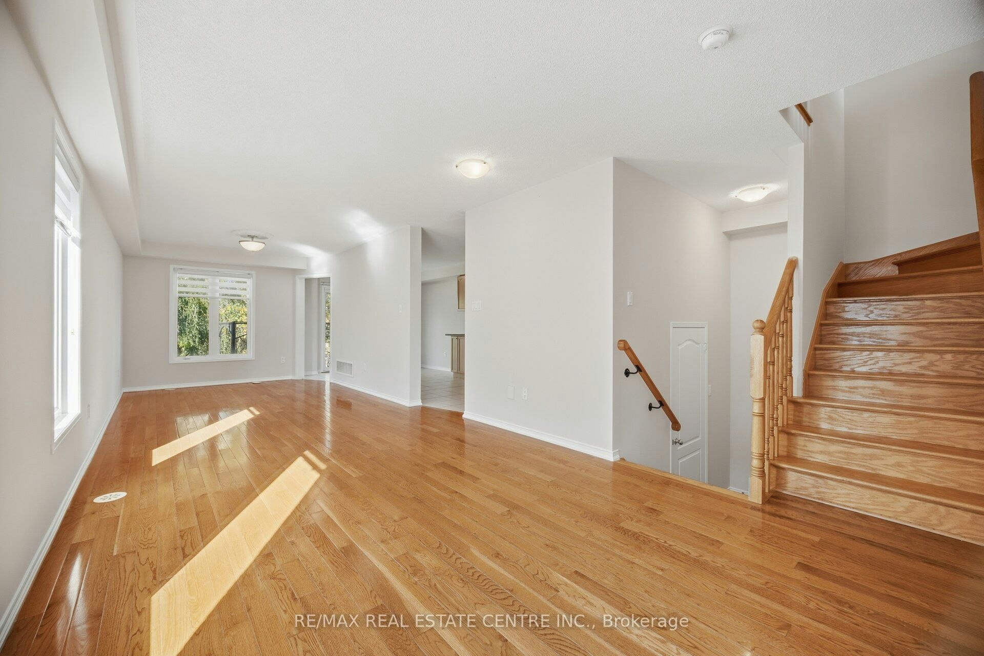 1323 Menefy Place, Milton, ON, L9T 7E2 - 14