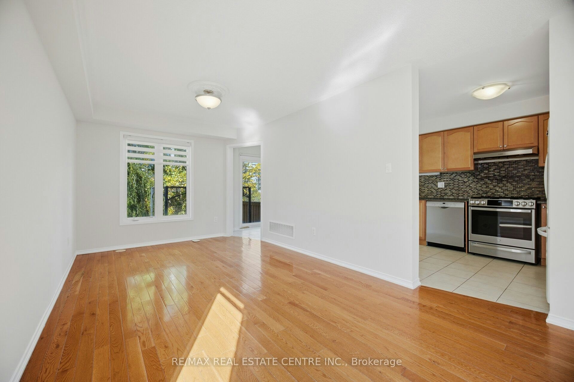 1323 Menefy Place, Milton, ON, L9T 7E2 - 18