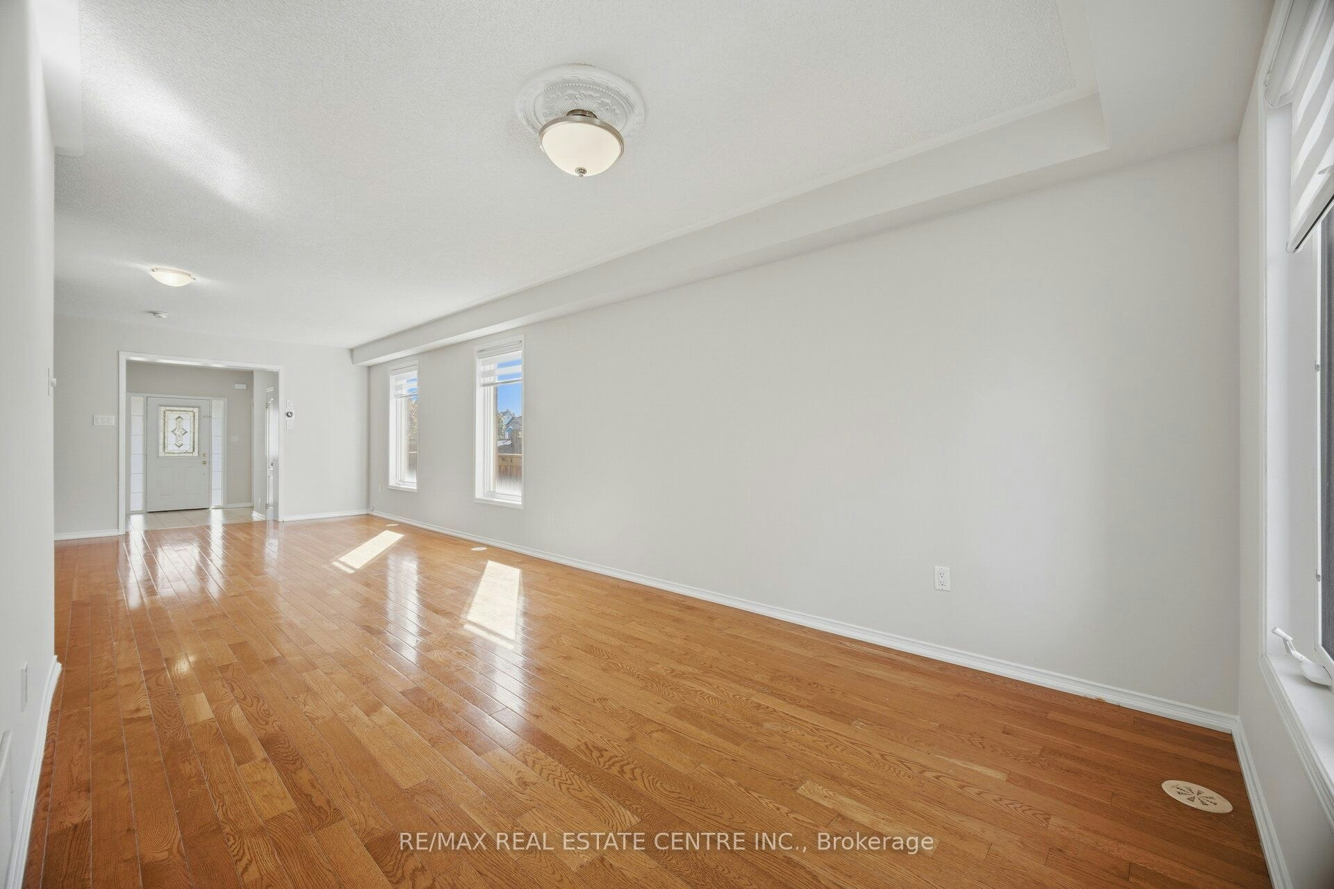 1323 Menefy Place, Milton, ON, L9T 7E2 - 16