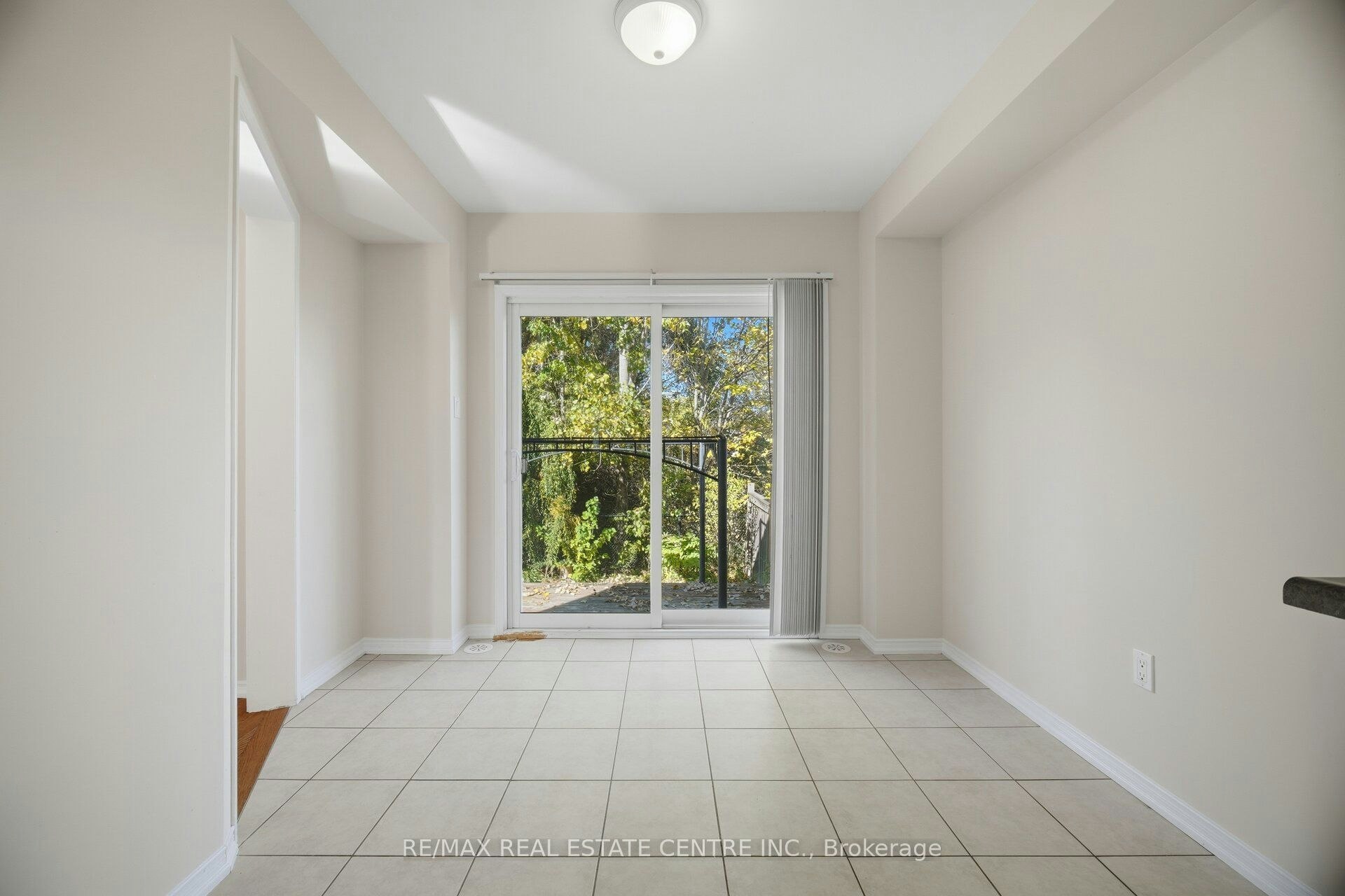 1323 Menefy Place, Milton, ON, L9T 7E2 - 24