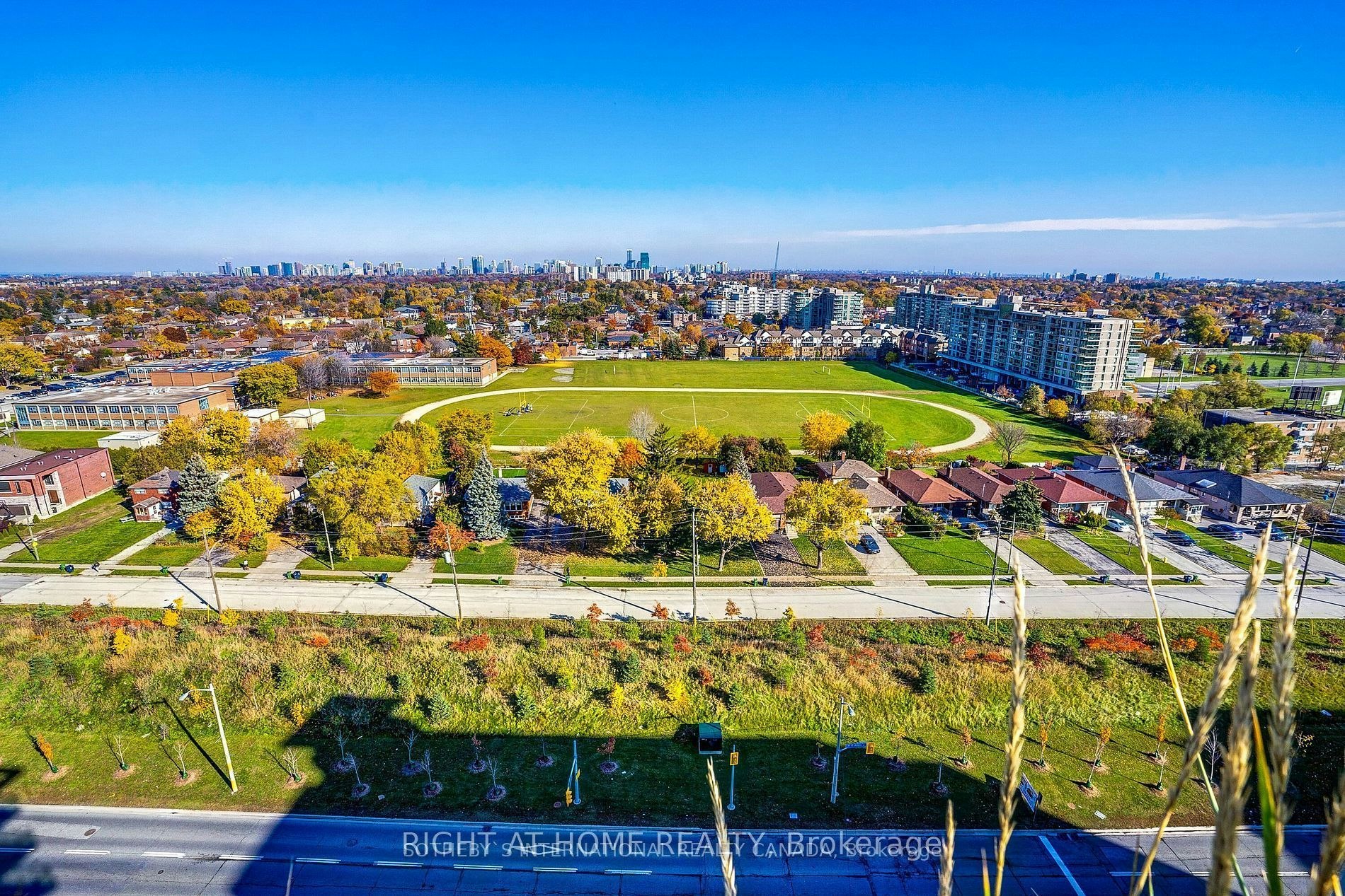 514-10 De Boers Drive, Toronto, ON, M3J 0L6 - 17