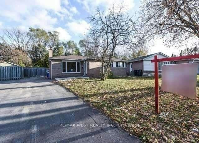 Bsmt-12 Duke Road, Brampton, ON, L6T 3J9
