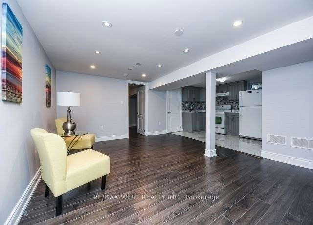 Bsmt-12 Duke Road, Brampton, ON, L6T 3J9 - 2