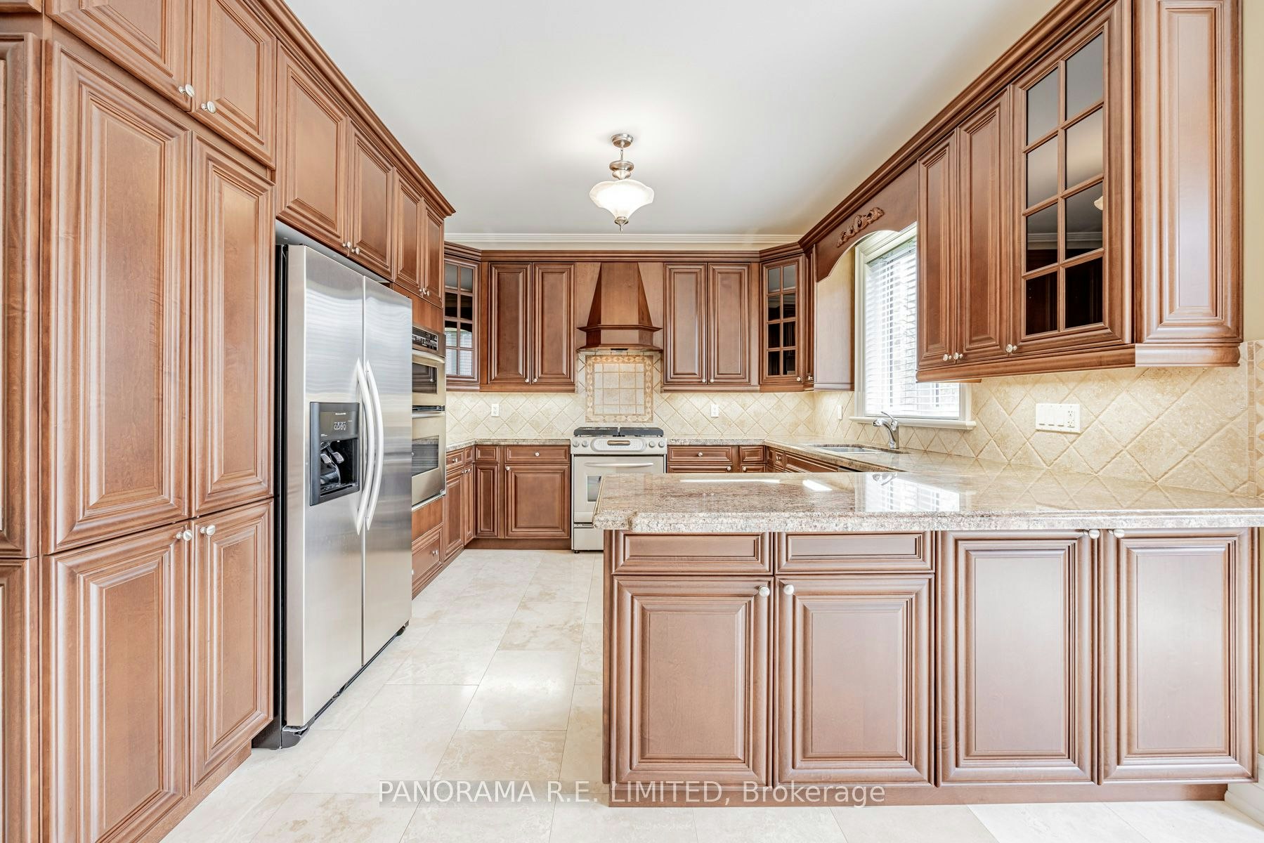 51 Mattice Avenue, Toronto, ON, M9B 1T1 - 6