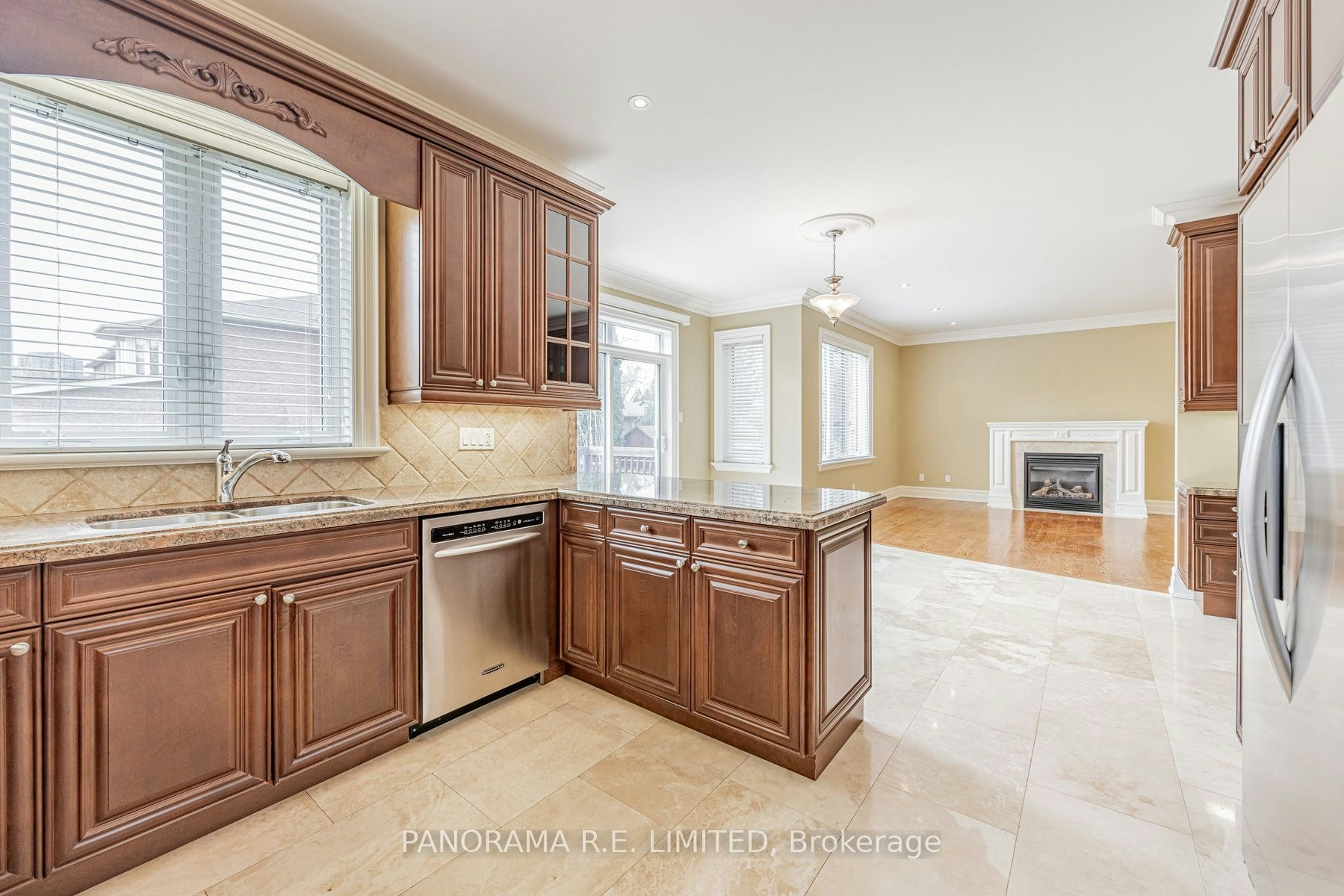 51 Mattice Avenue, Toronto, ON, M9B 1T1 - 8