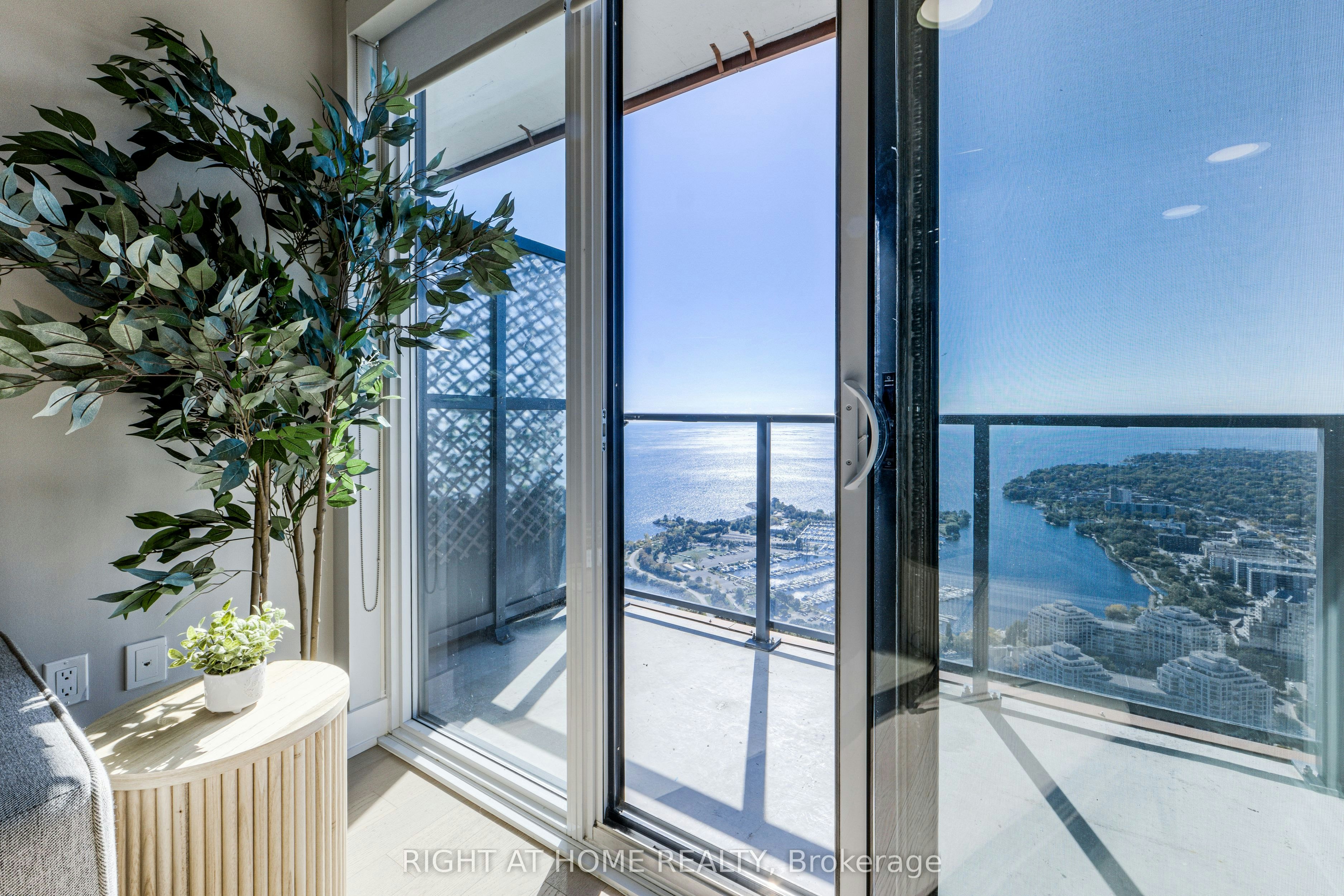 6108-30 Shore Breeze Drive, Toronto, ON, M8V 0J1 - 5