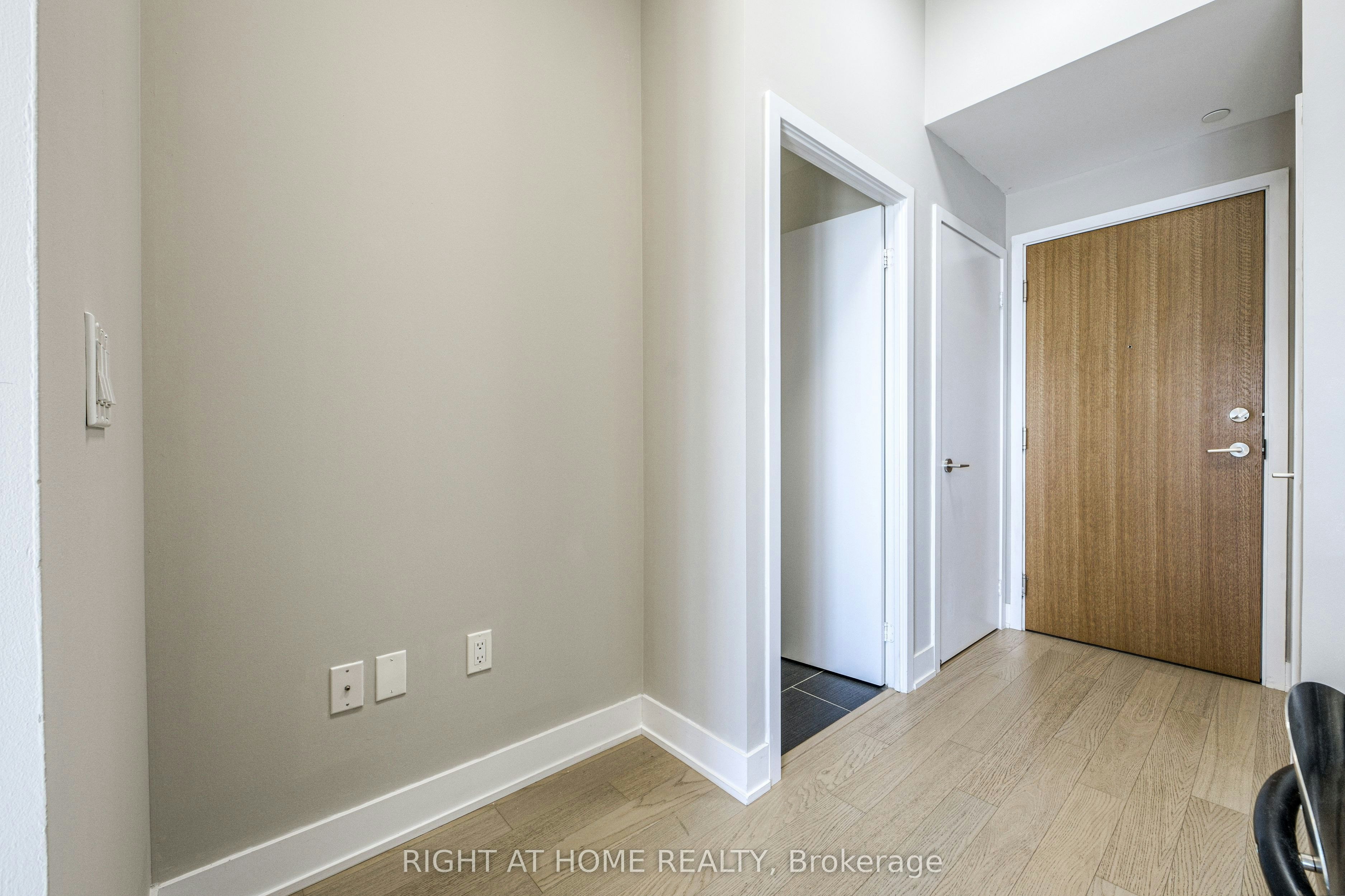 6108-30 Shore Breeze Drive, Toronto, ON, M8V 0J1 - 16