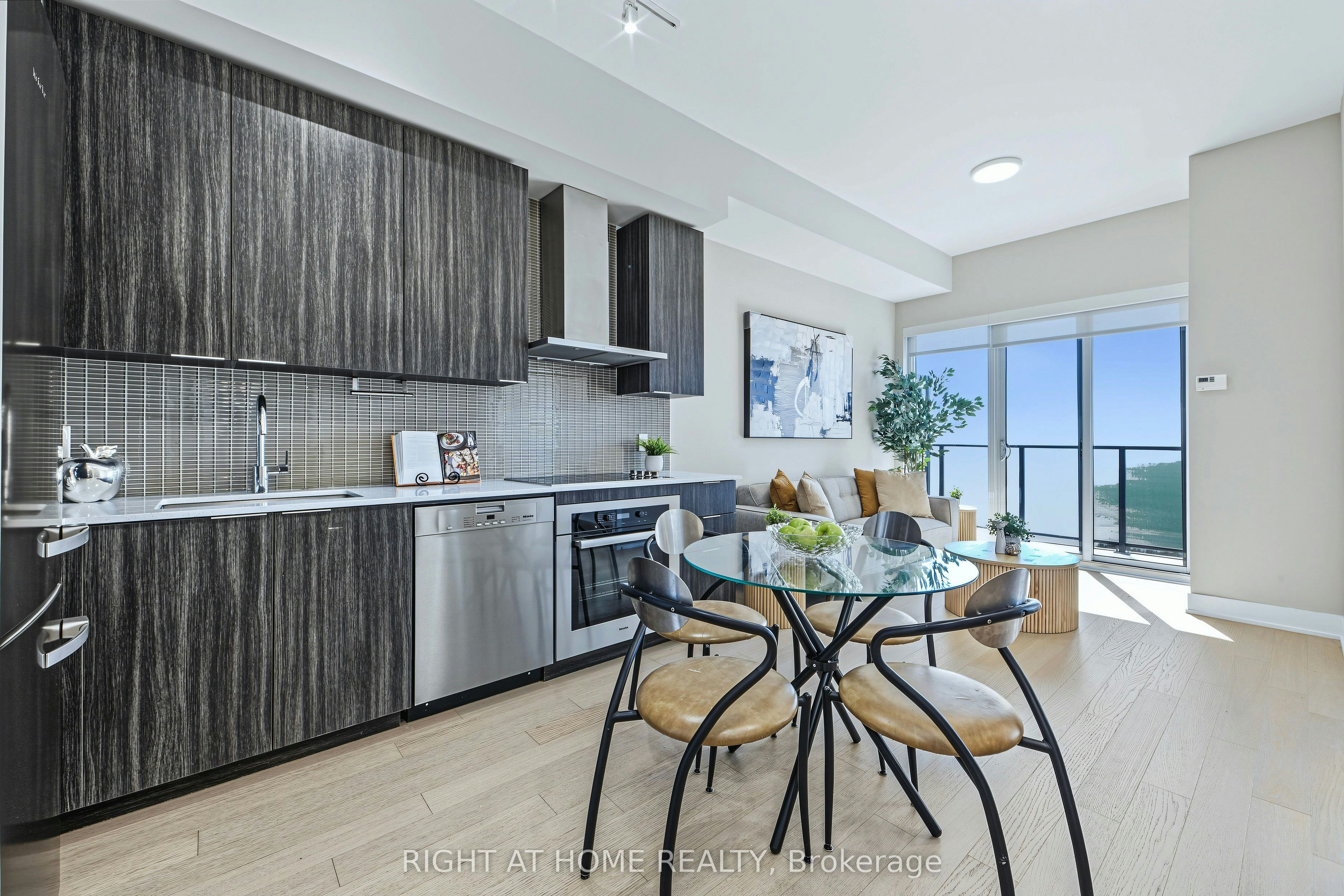 6108-30 Shore Breeze Drive, Toronto, ON, M8V 0J1 - 7