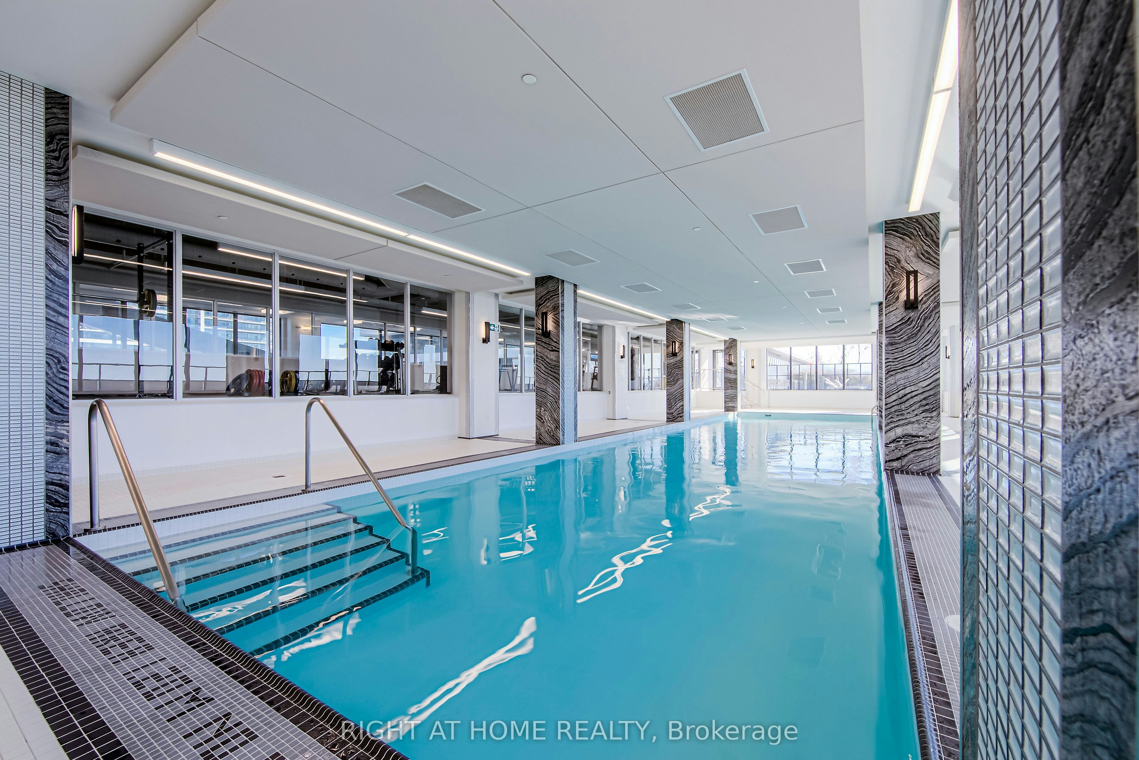 6108-30 Shore Breeze Drive, Toronto, ON, M8V 0J1 - 21