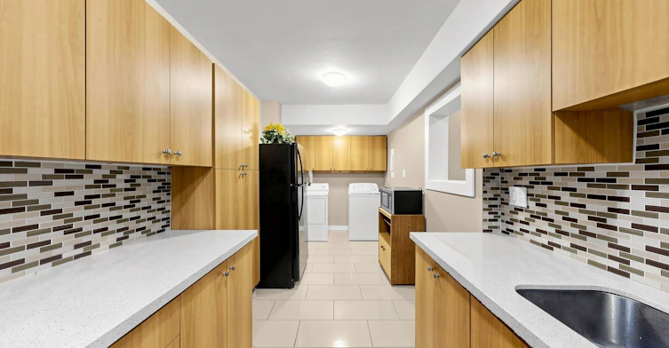 102-370 Dixon Road, Toronto, ON, M9R 1T2 - 3