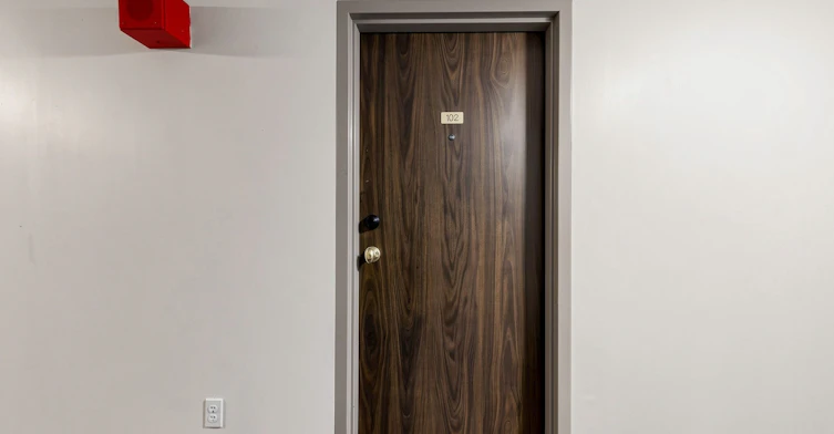 102-370 Dixon Road, Toronto, ON, M9R 1T2 - 2