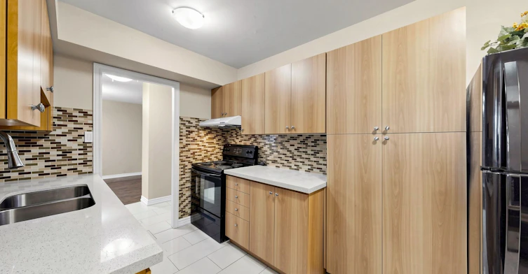 102-370 Dixon Road, Toronto, ON, M9R 1T2 - 7
