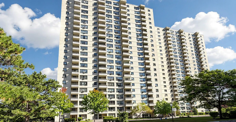 102-370 Dixon Road, Toronto, ON, M9R 1T2 - 43