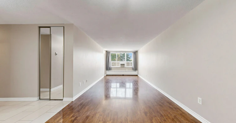 102-370 Dixon Road, Toronto, ON, M9R 1T2 - 9