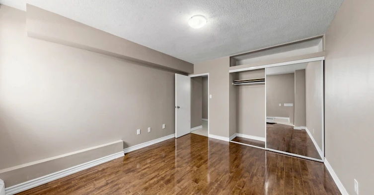 102-370 Dixon Road, Toronto, ON, M9R 1T2 - 25