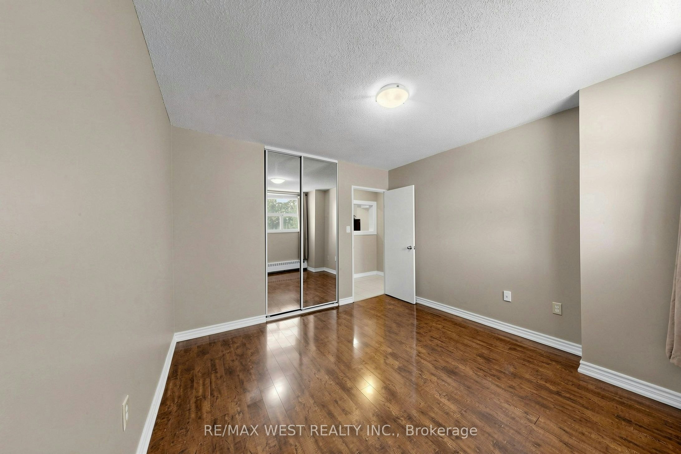 102-370 Dixon Road, Toronto, ON, M9R 1T2 - 20