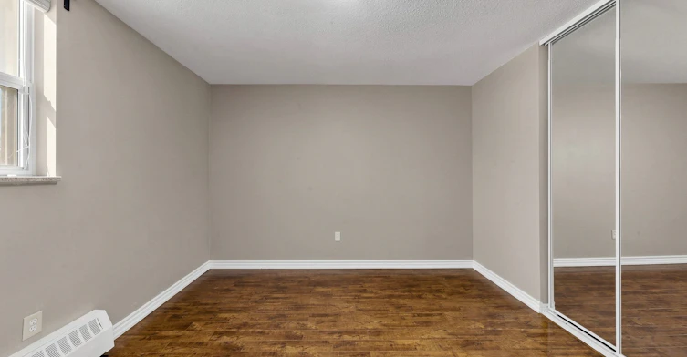 102-370 Dixon Road, Toronto, ON, M9R 1T2 - 18