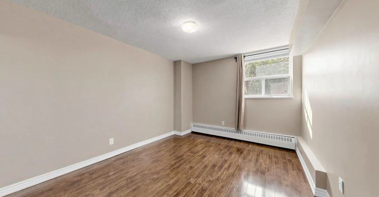 102-370 Dixon Road, Toronto, ON, M9R 1T2 - 21