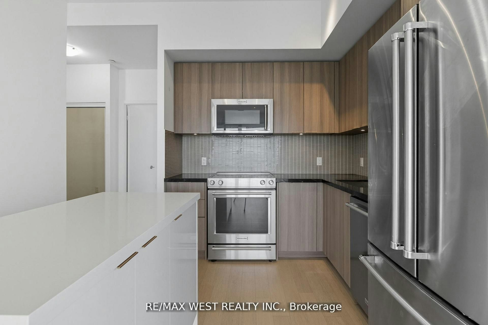702-20 Shore Breeze Drive, Toronto, ON, M8V 0C7 - 8