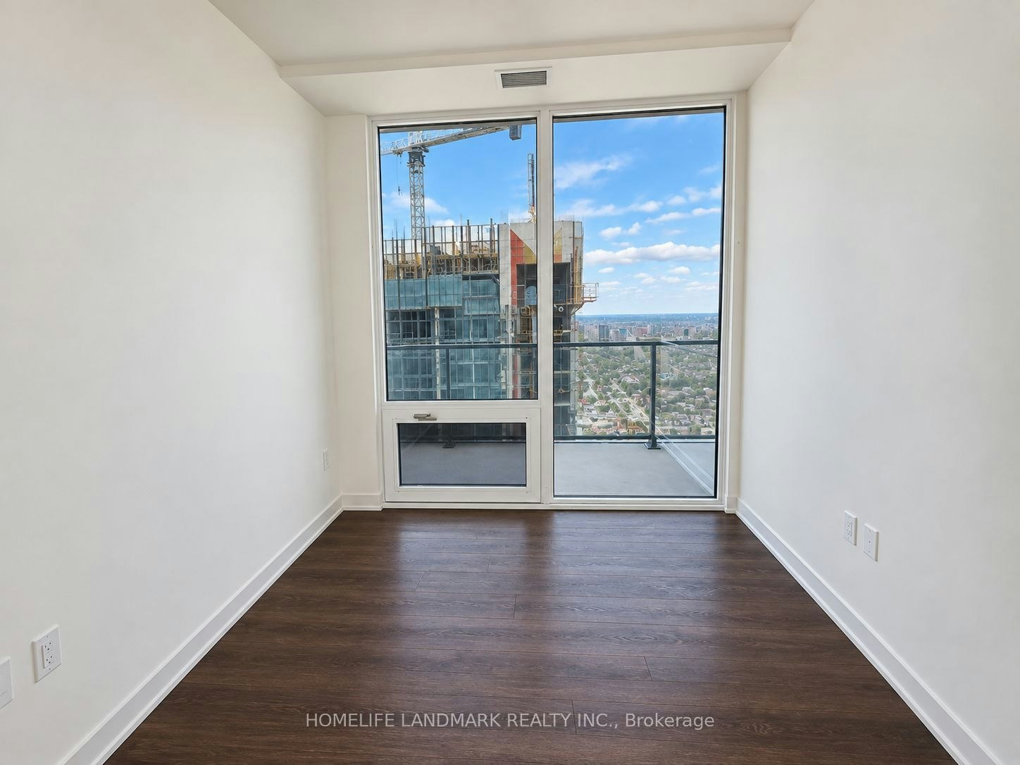 5401-448 Burnhamthorpe Road W, Mississauga, ON, L5B 0R4 - 3