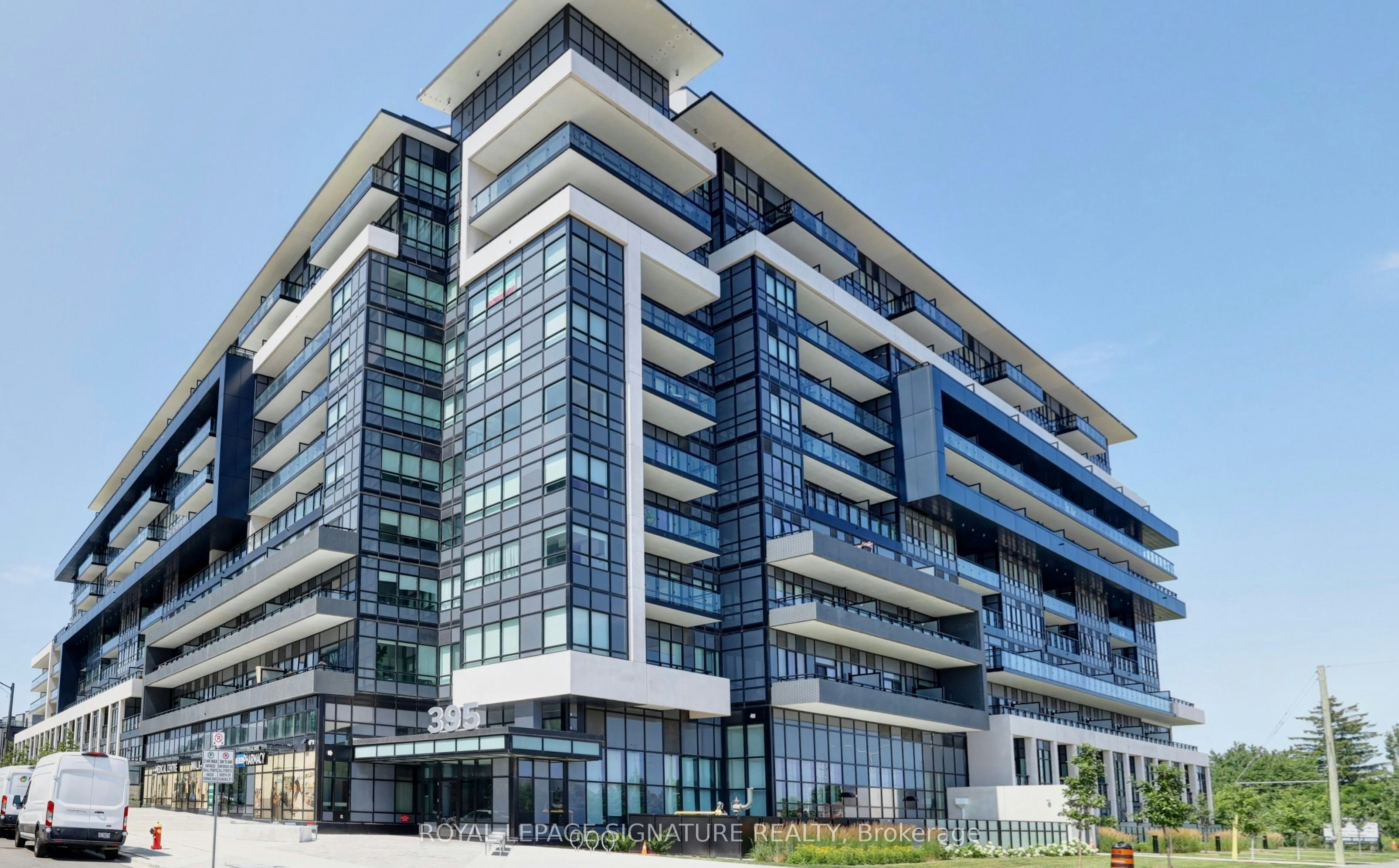 PH15-395 Dundas Street W, Oakville, ON, L6M 4M2