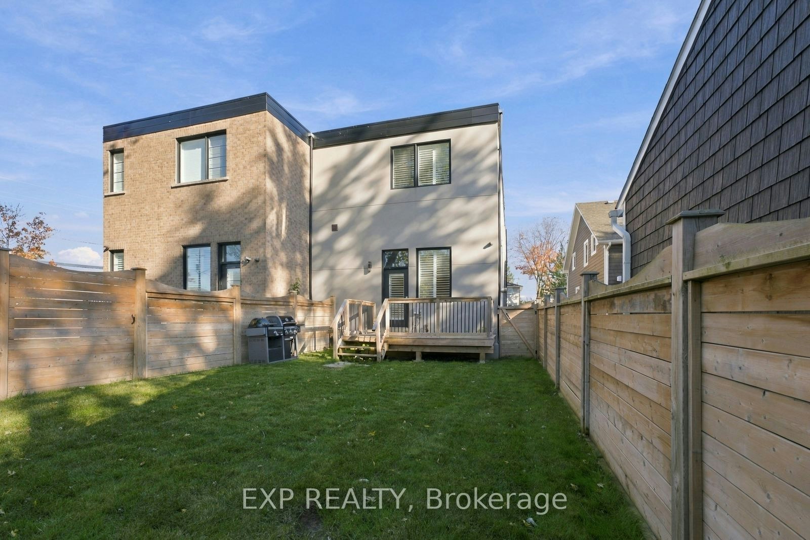 54 Benson Avenue, Mississauga, ON, L5H 2P4 - 34