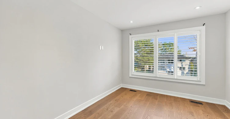 54 Benson Avenue, Mississauga, ON, L5H 2P4 - 22