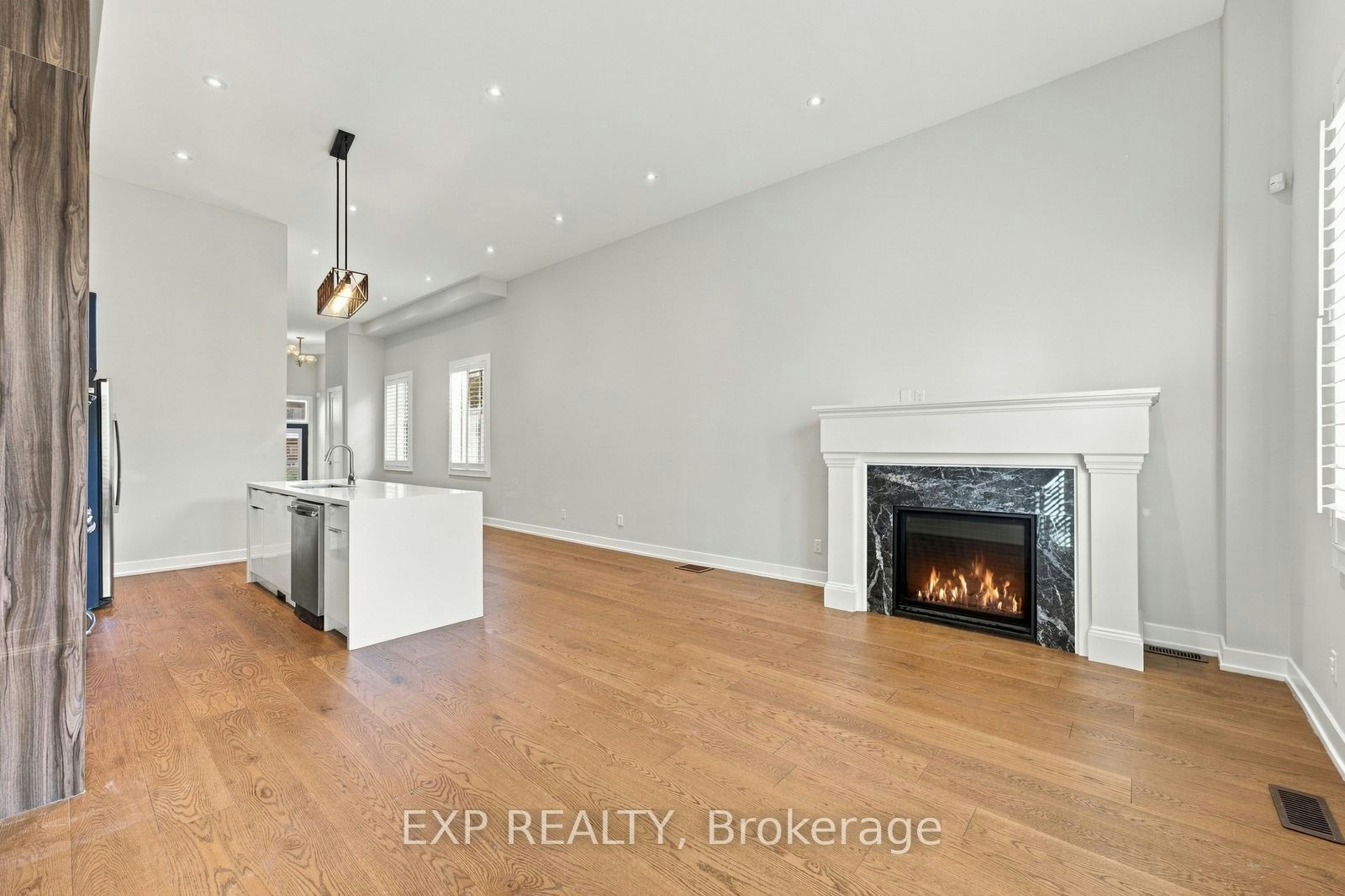 54 Benson Avenue, Mississauga, ON, L5H 2P4 - 8