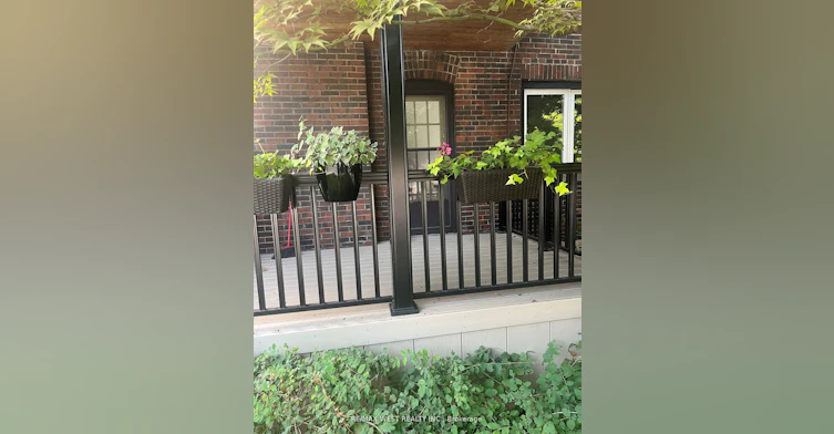Main-27 Oakview Avenue, Toronto, ON, M6P 3J3 - 3
