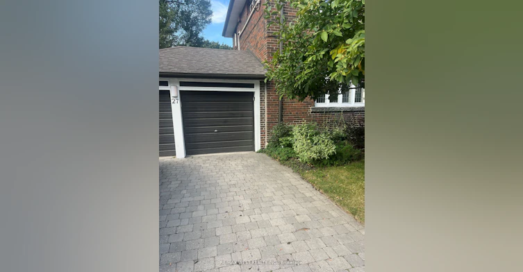 Main-27 Oakview Avenue, Toronto, ON, M6P 3J3 - 14