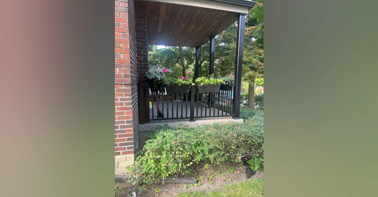 Main-27 Oakview Avenue, Toronto, ON, M6P 3J3 - 2