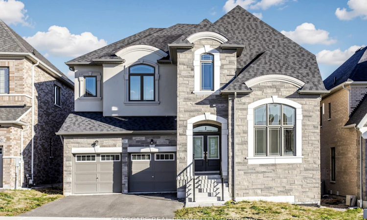 59 Raspberry Ridge Avenue