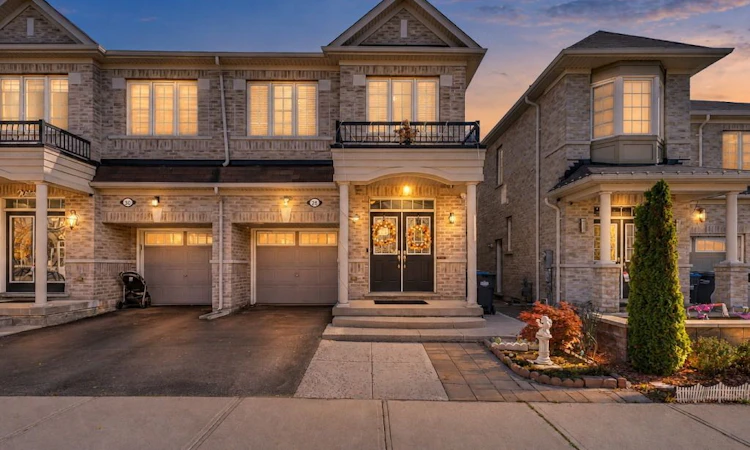 28 Zanetta Crescent