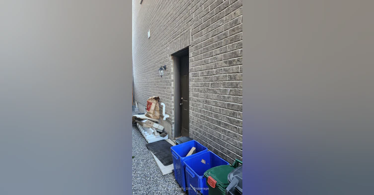 1266 Kovachik Boulevard, Milton, ON, L9E 1W3 - 24