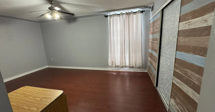 101-21 Knightsbridge Road, Brampton, ON, L6T 3Y1 - 3