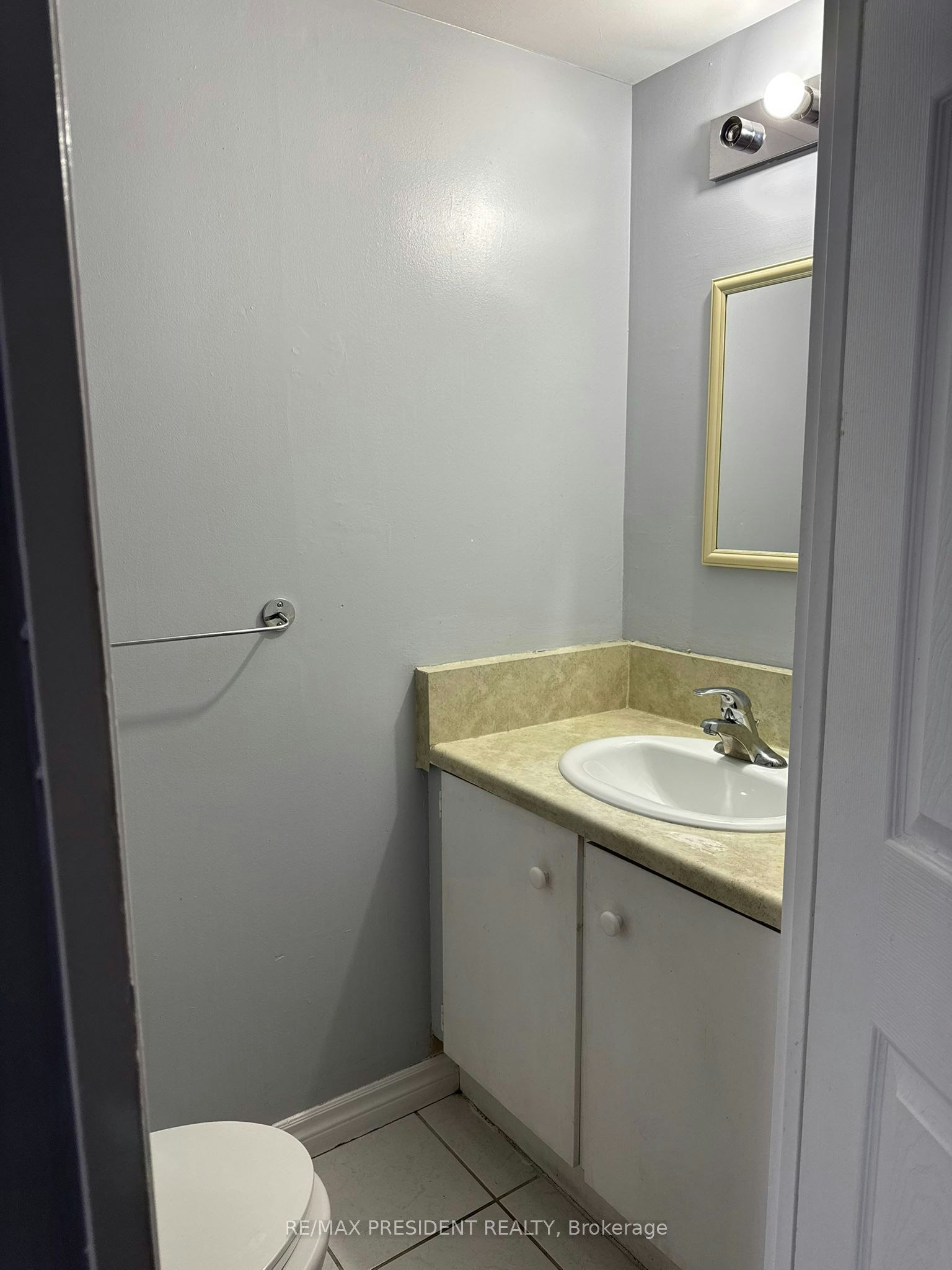 101-21 Knightsbridge Road, Brampton, ON, L6T 3Y1 - 10