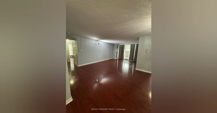 101-21 Knightsbridge Road, Brampton, ON, L6T 3Y1 - 2