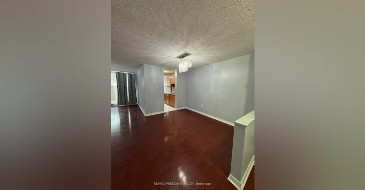 101-21 Knightsbridge Road, Brampton, ON, L6T 3Y1