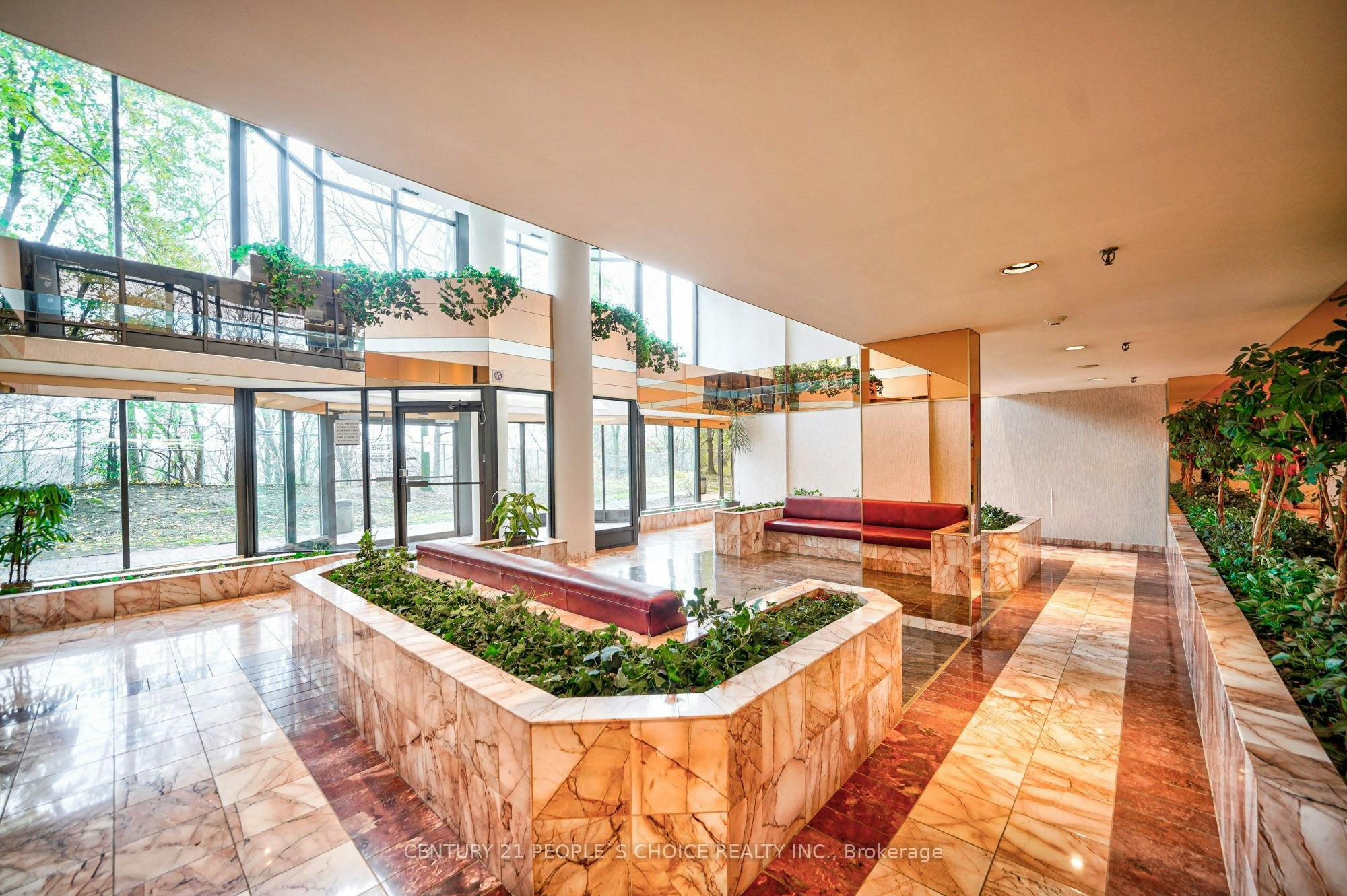 1710-5 Rowntree Road, Toronto, ON, M9V 5G9 - 2