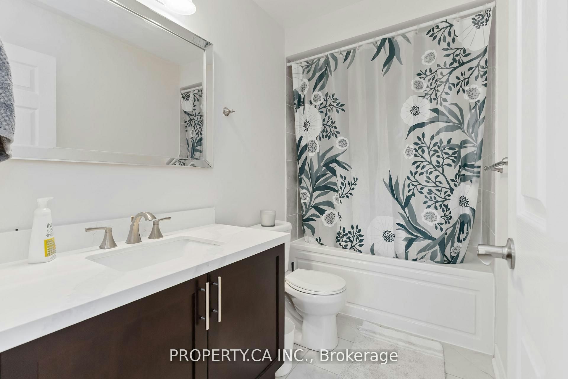 99-2280 Baronwood Drive, Oakville, ON, L6M 0K4 - 12