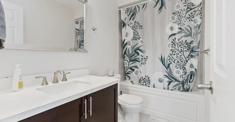 99-2280 Baronwood Drive, Oakville, ON, L6M 0K4 - 12