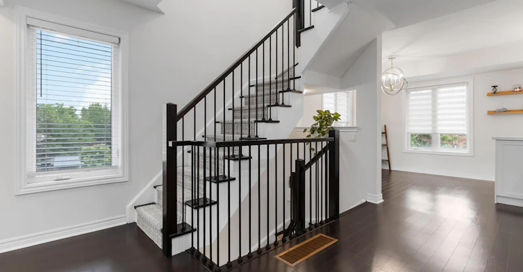 99-2280 Baronwood Drive, Oakville, ON, L6M 0K4 - 8