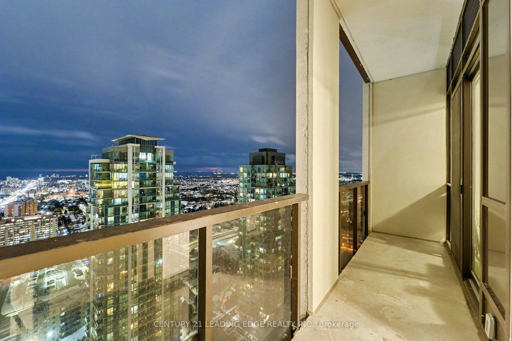 30 Elm Drive W, Mississauga, ON, L5B 0N6 - 25